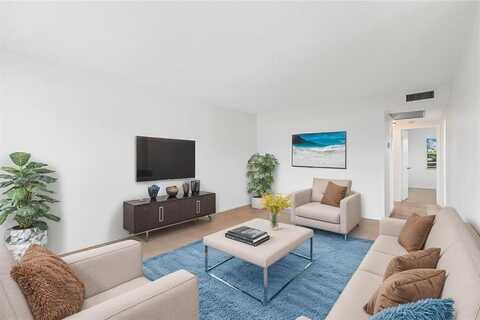410 Fanshaw J, Boca Raton, FL 33434