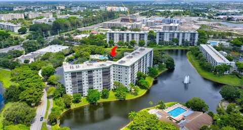 2334 S Cypress Bend Dr, Pompano Beach, FL 33069