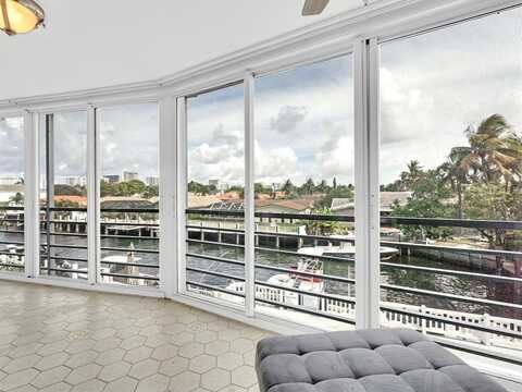 3050 NE 47th Ct, Fort Lauderdale, FL 33308