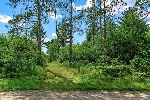 830 N Gilbertson Road, Augusta, WI 54722