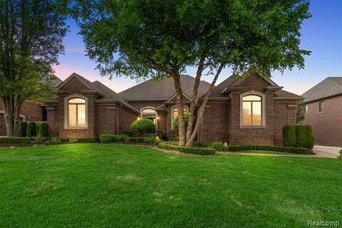 61784 Bunker Hill Drive, Washington, MI 48094
