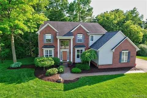 9589 Wellington Court, Clarkston, MI 48348