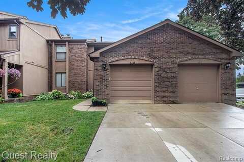 8218 Clay Court, Sterling Heights, MI 48313