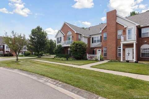 552 Olde English Circle, Howell, MI 48855
