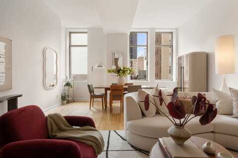 252 Seventh Avenue, New York, NY 10001