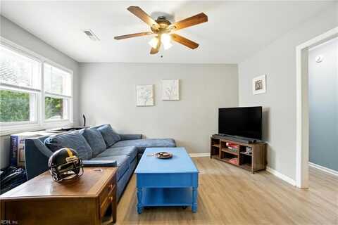 4150 Everett Street, Chesapeake, VA 23324