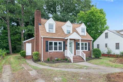 35 Suburban Parkway, Hampton, VA 23661