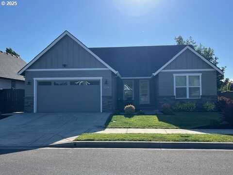1004 S 46TH ST, Springfield, OR 97478