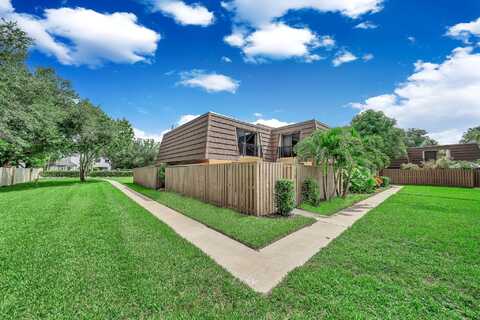1410 14th Court, Palm Beach Gardens, FL 33410
