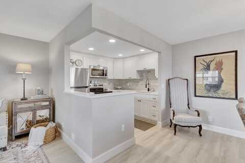 435 Monaco J, Delray Beach, FL 33446