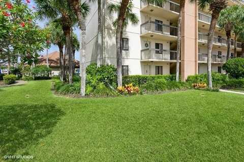601 Seafarer Circle, Jupiter, FL 33477