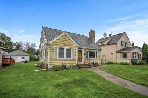 518 8th Avenue N, South Saint Paul, MN 55075