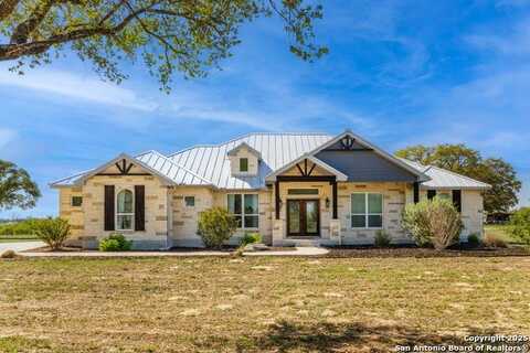 724 THOMAS RD, Poteet, TX 78065