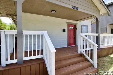 1336 center, San Antonio, TX 78202