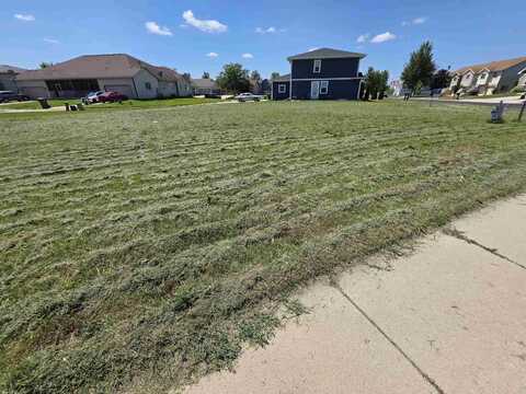 218 S City Station Drive, Sun Prairie, WI 53590