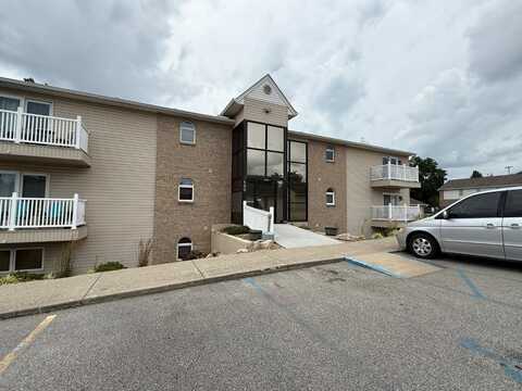 608 Three Mile Ridge, Lawrenceburg, IN 47025