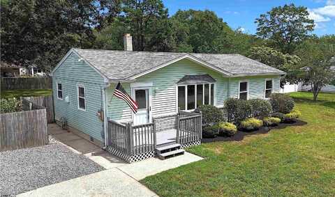 104 Colonial Ave, Egg Harbor Township, NJ 08234