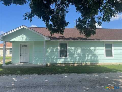 661 W Austin Street, Luling, TX 78648