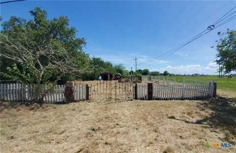 1611 W BROADWAY Avenue, Seadrift, TX 77983