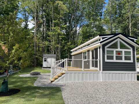 179 Saco Avenue, Old Orchard Beach, ME 04064