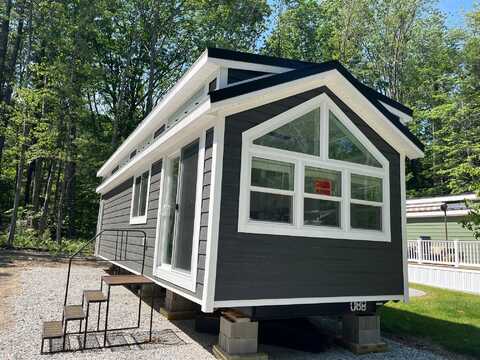 179 Saco Avenue, Old Orchard Beach, ME 04064