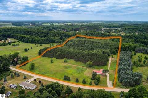 8400 Westminister Road, Kingsley, MI 49649