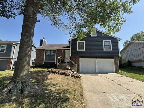 5627 SW 36th TER, Topeka, KS 66614