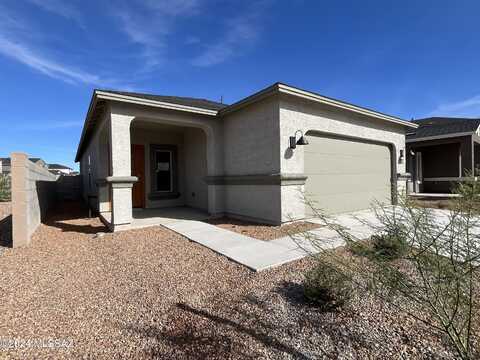 6124 E Black Caviar Place, Tucson, AZ 85756