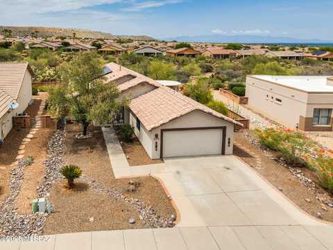 1012 W Union Bell Drive, Green Valley, AZ 85614