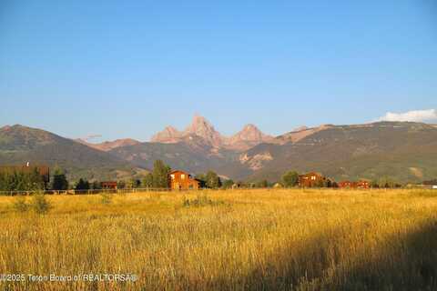 3231 ELK RIDGE Road, Driggs, ID 83422