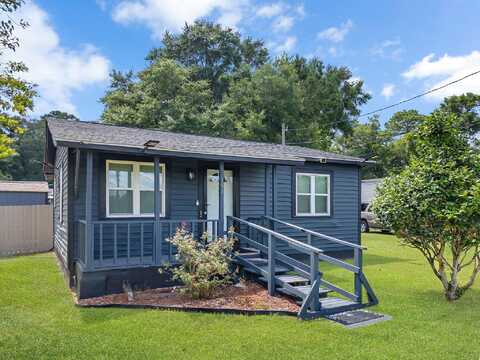151 McNair Road, Havana, FL 32333