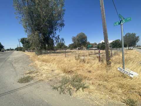 1530 Ottawa Avenue, Corcoran, CA 93212
