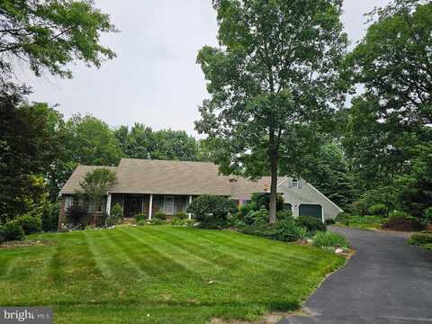 11388 VALLEYWOOD DRIVE, WAYNESBORO, PA 17268