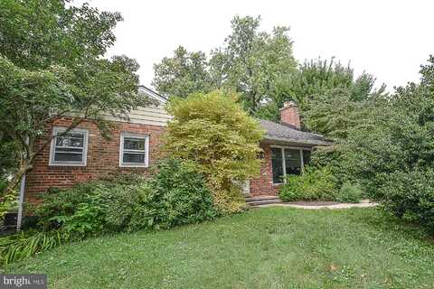 137 COURTHOUSE ROAD SW, VIENNA, VA 22180