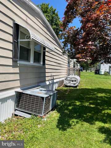 234 FRIEDEN MANOR, SCHUYLKILL HAVEN, PA 17972