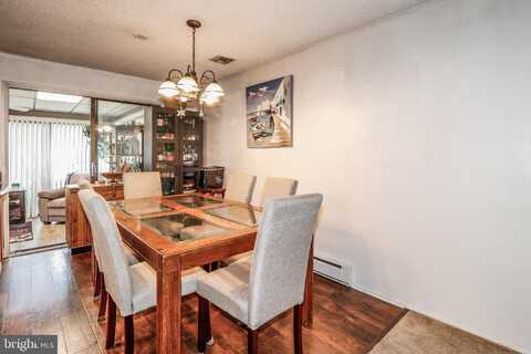 109 HEMLOCK PLAZA, MONROE TOWNSHIP, NJ 08831