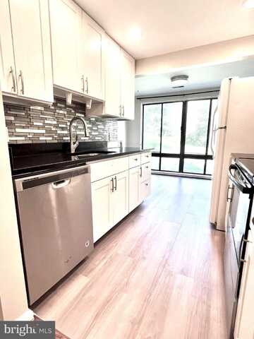 18141 CHALET DRIVE, GERMANTOWN, MD 20874