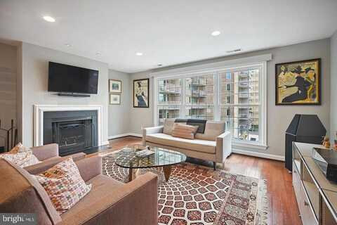 2828 WISCONSIN AVENUE NW, WASHINGTON, DC 20007
