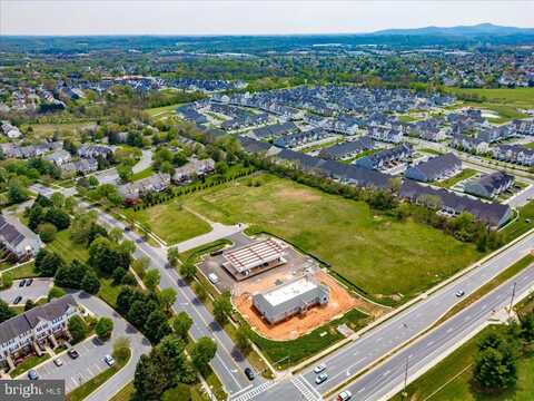 6489 COPORATE, FREDERICK, MD 21703