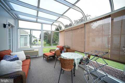 85 WAGON WHEEL LANE, COLUMBUS, NJ 08022