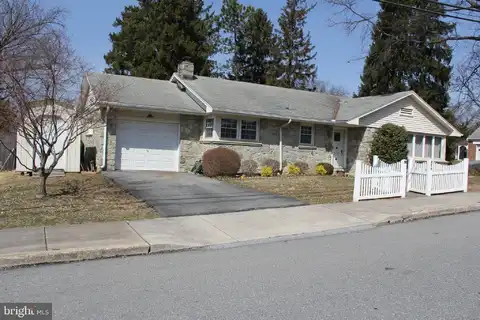 456 LINCOLN AVENUE, EPHRATA, PA 17522
