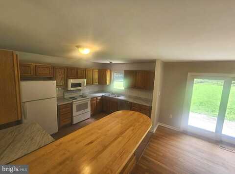 103 BRANDYWINE DRIVE, COATESVILLE, PA 19320