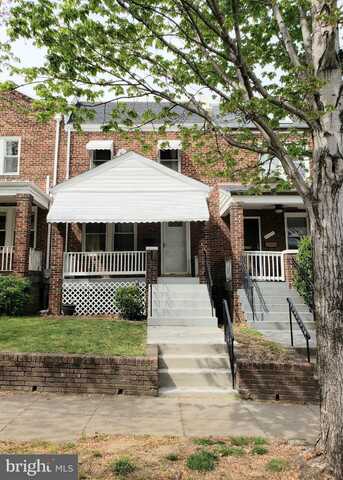 1618 D STREET NE, WASHINGTON, DC 20002