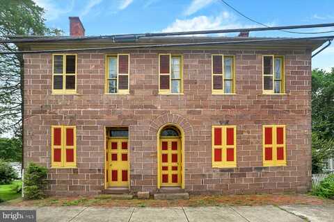 302 W FRONT STREET, LEWISBERRY, PA 17339