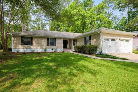 2220 S Sherwood Dr, Valdosta, GA 31602
