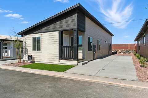 297 N Sunview LN, Hurricane, UT 84737