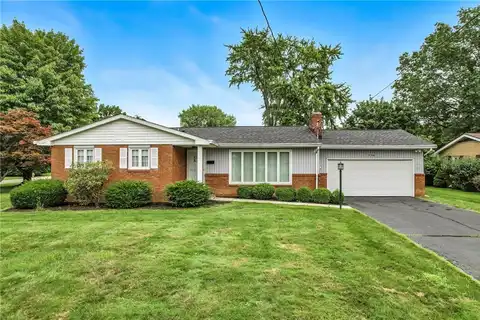 736 Richmond Dr, Hermitage, PA 16148