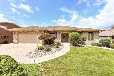 615 Pennsylvania Blvd, Jeannette, PA 15644