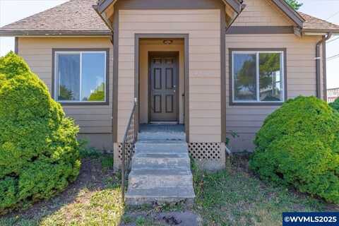 4250 Silverton Rd NE, Salem, OR 97305