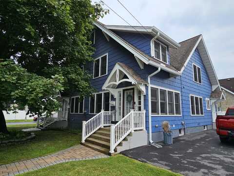 89 Boynton Avenue, Plattsburgh, NY 12901